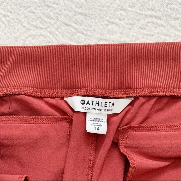 Athleta‎ Women's Brooklyn Mid-Rise Ankle Pants, Cinnamon - Picture 6 of 7